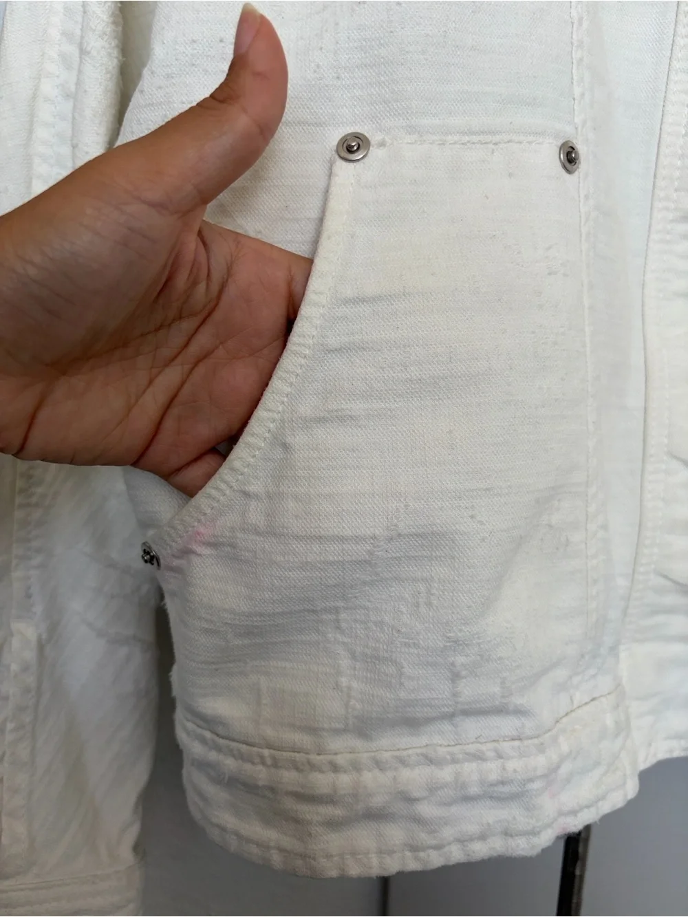 FREE PEOPLE TATTERED DISTRESSED DENIM TENNIS JACKET WHITE WOMENS MEDIUM - Picture 5 of 8